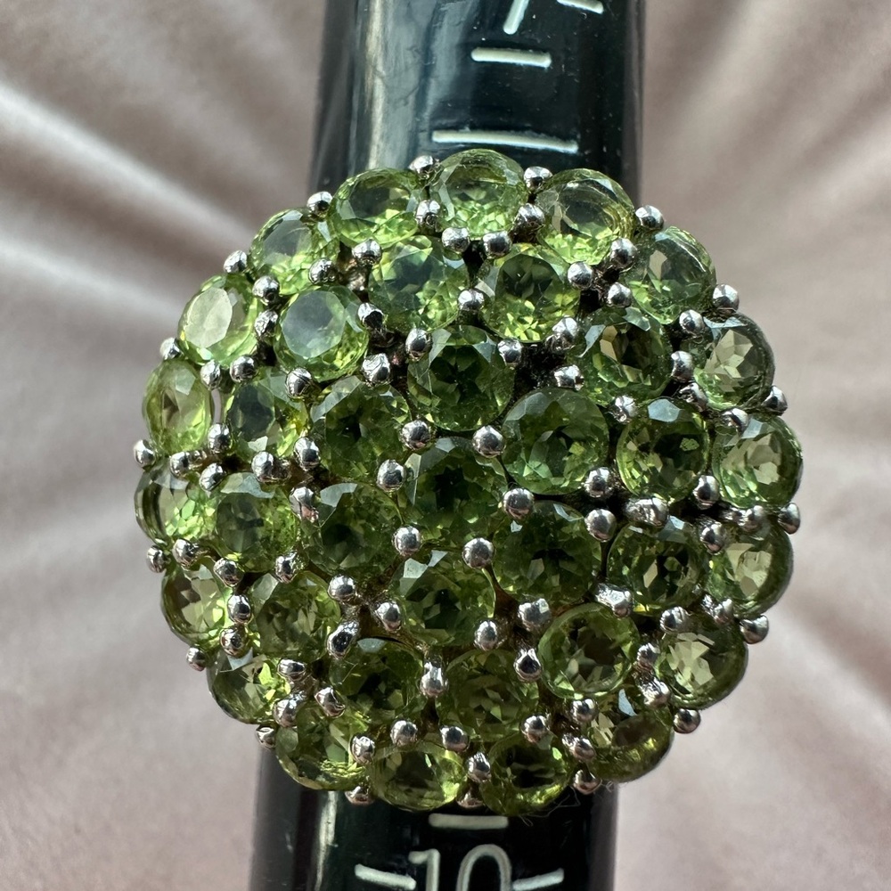 Beautiful Peridot Cluster Sterling Silver Cocktail Ring, Natural Gemstones - Picture 8 of 11